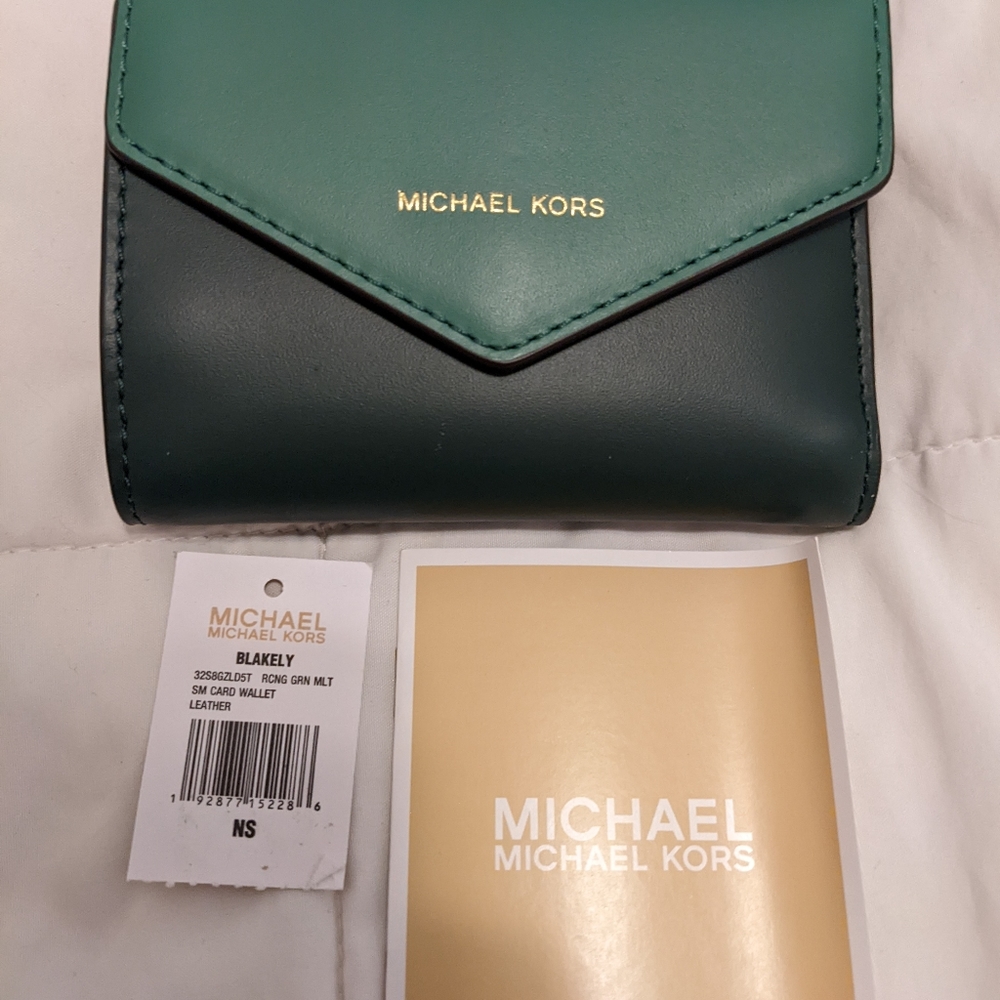 Michael kors small wallet